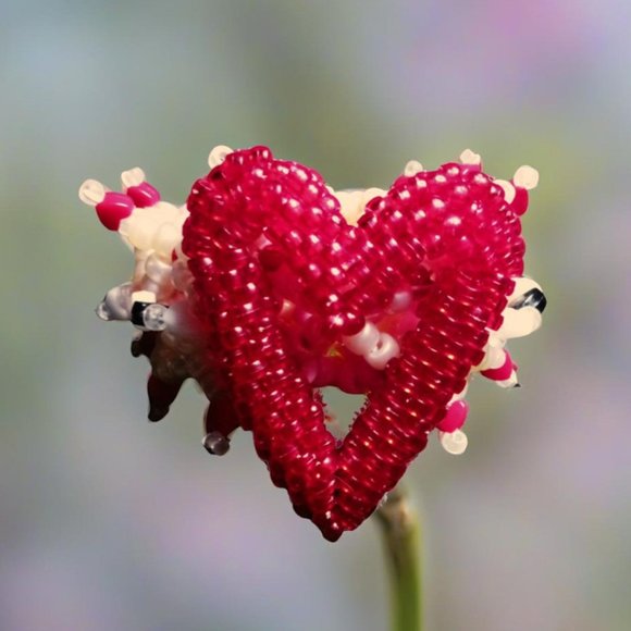Red Beaded Heart On 3D Kandi Cuff - Picture 1 of 6